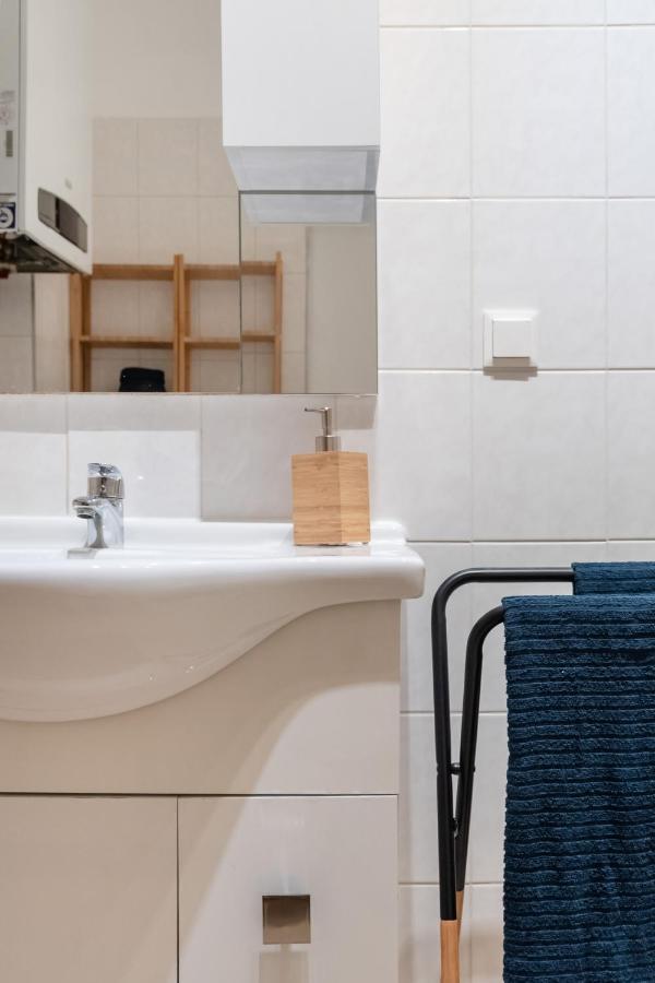 Appartement Bright, Cozy & Quiet à Vienne Extérieur photo